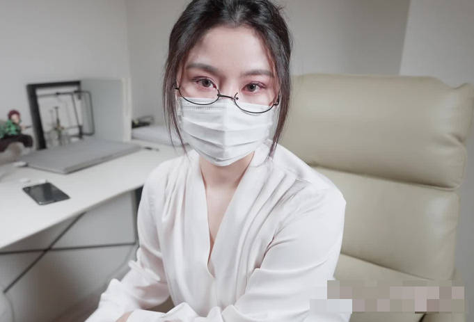 為了讓學生考出好成績而幫學生足交的老師-Nana 為了讓學生考出好成績而幫學生足交的老師-Nana