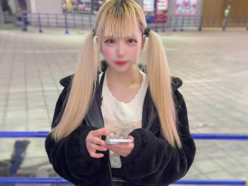 FC2PPV-4655669 G罩杯逃税咖啡店女孩 FC2PPV-4655669 G罩杯逃税咖啡店女孩